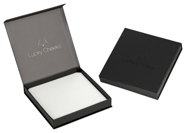 LUCKY CHEEKS Luxury V-String GARDEN OF LOVE black - LC308GLBV