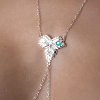 SYLVIE MONTHULE Halskette / Brustschmuck COS113 FEIGENBLATT silber
