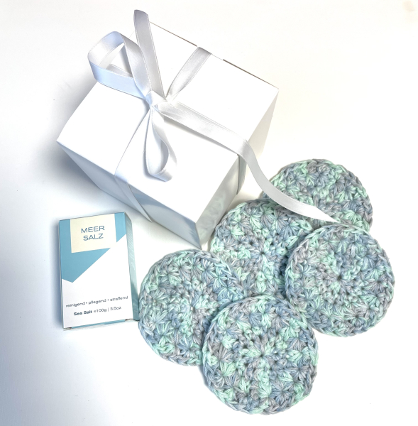Geschenk Set Klars Meersalz Seife & 5 Kosmetikpads