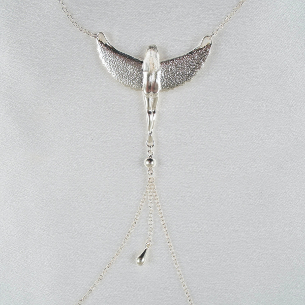 SYLVIE MONTHULE Halskette / Brustschmuck COS91 "ISIS" silber